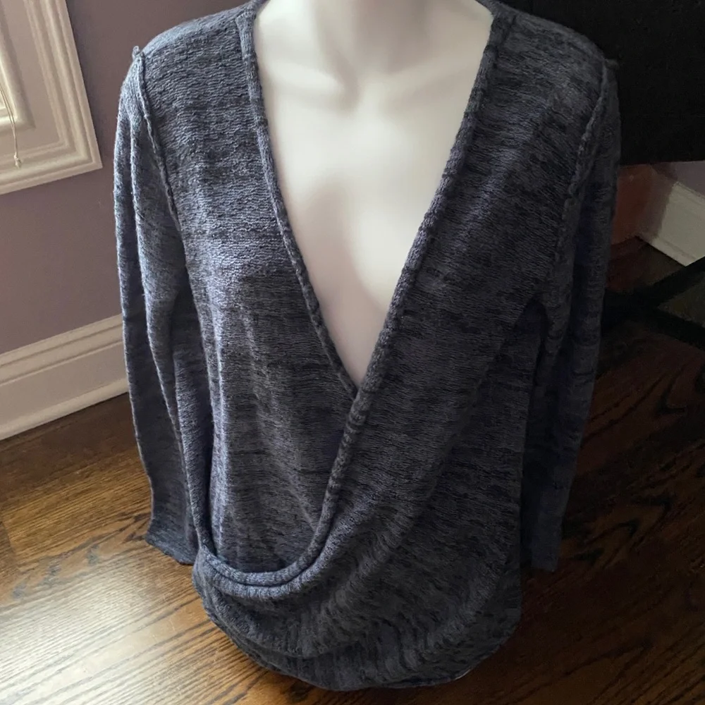 Free People Gotham Faux Wrap Marled Lightweight Sweater, M EUC - Picture 4 of 9